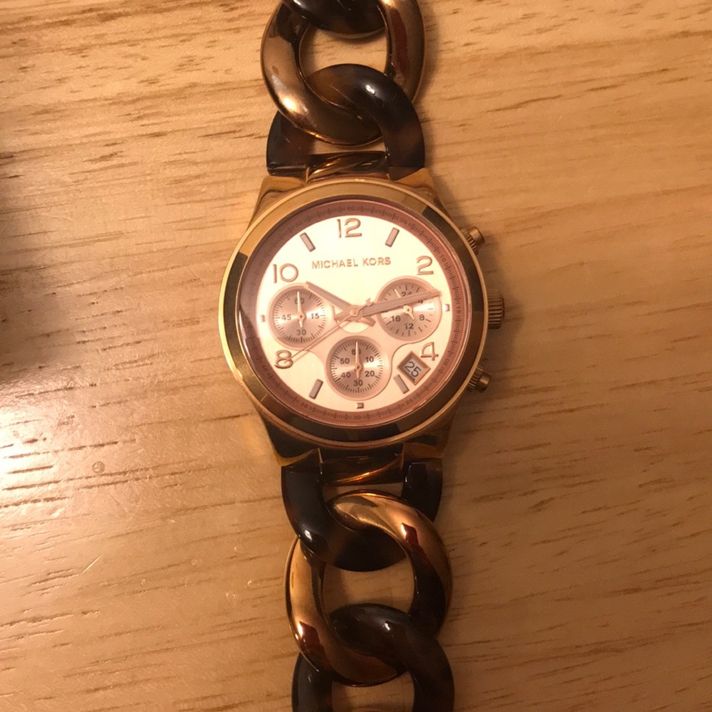 Michael Kors Rose Gold/Tortoise Watch - Picture 2 of 5